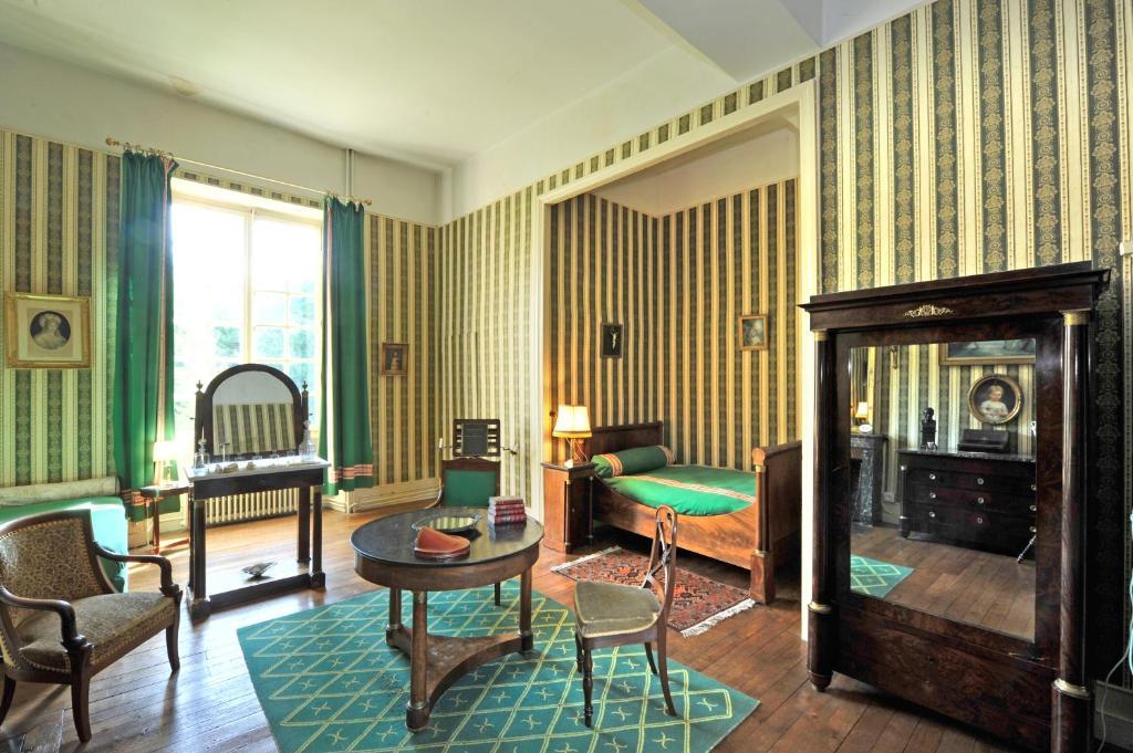 Villeneuve-sur-Allier Chateau Du Riau Bed & Breakfast 部屋 写真